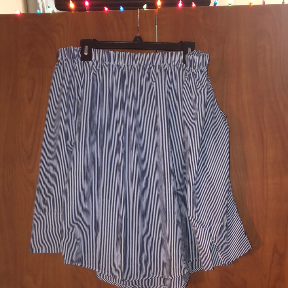 •stripped shirt